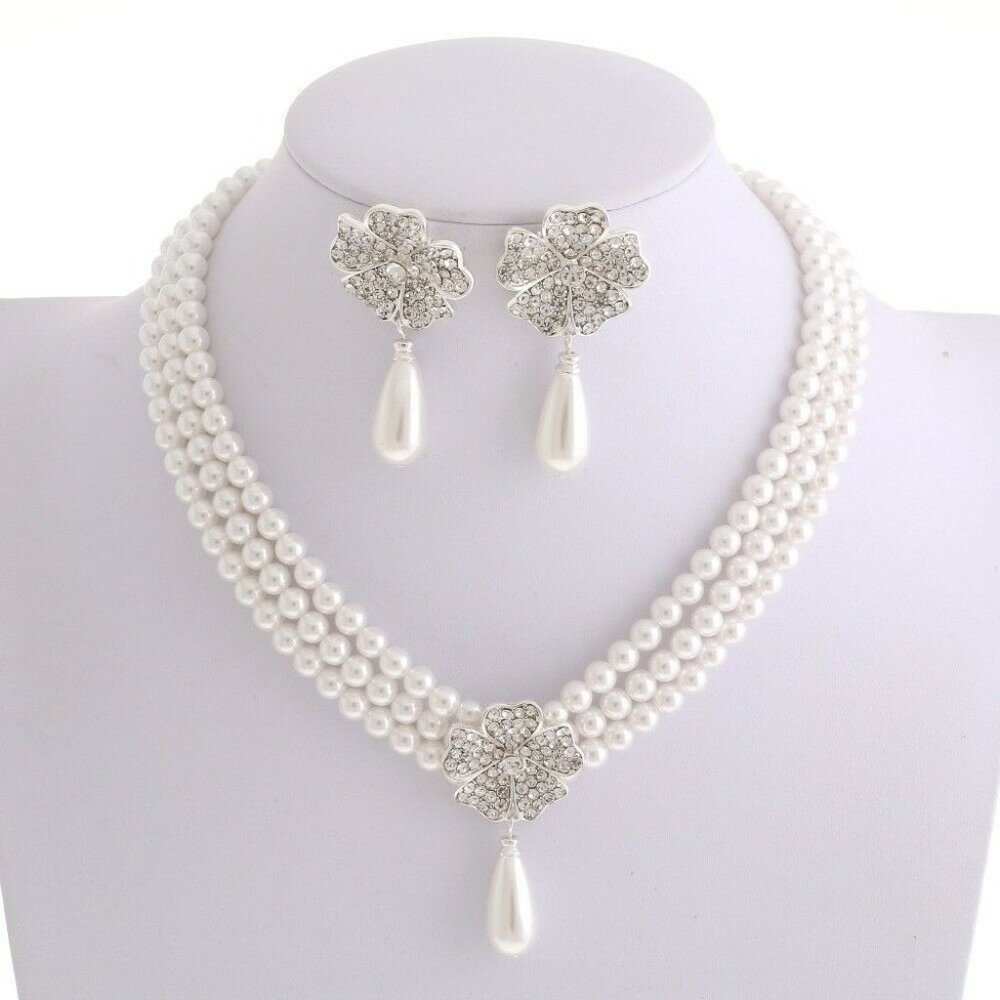 PEARL NECKLACE SET